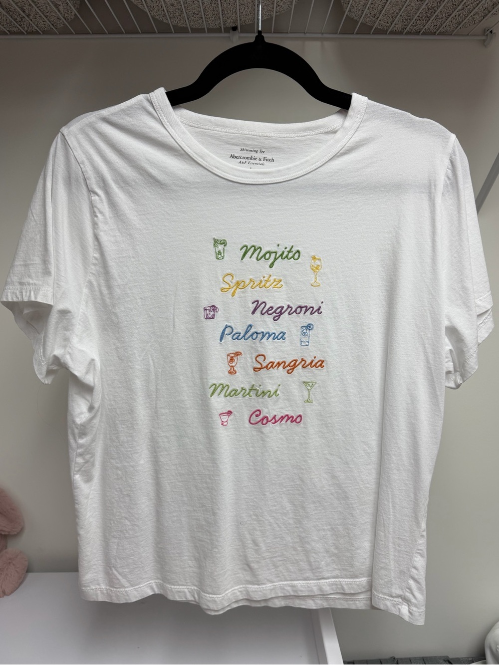 Abercrombie graphic skimming tee